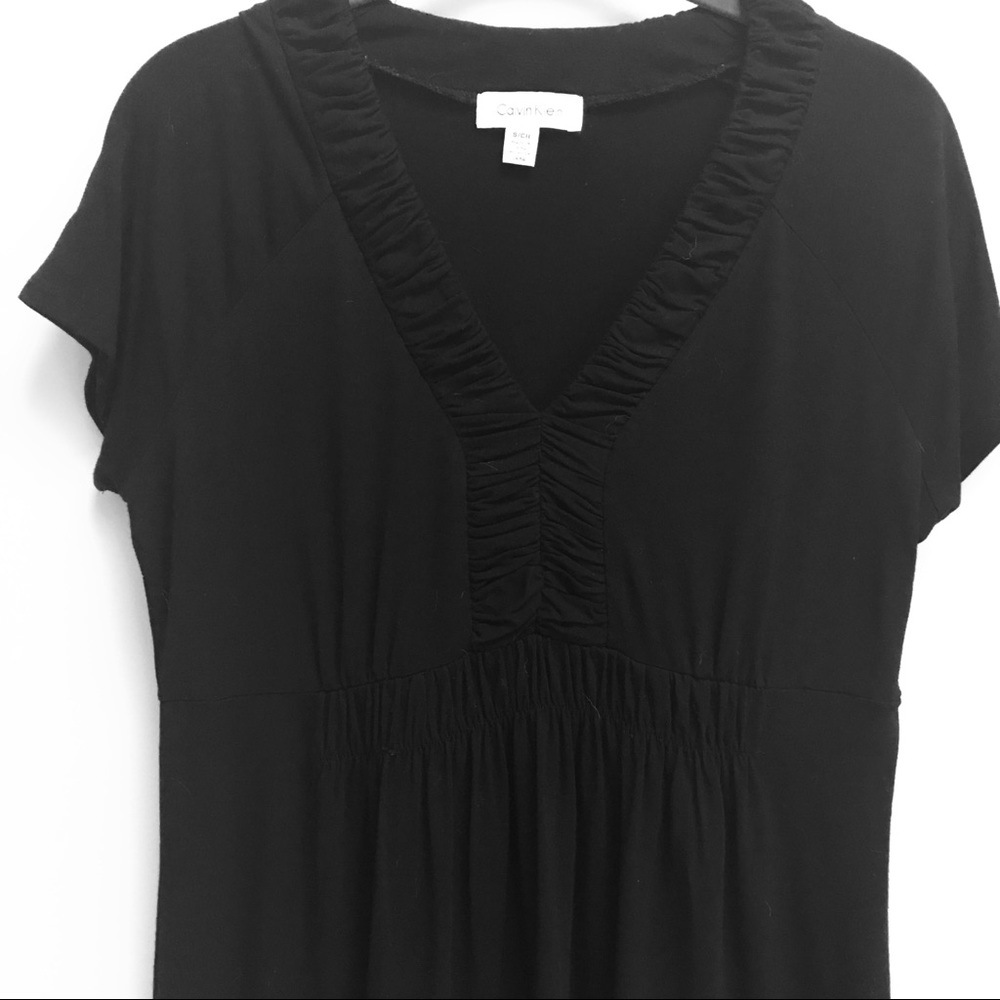 CALVIN KLEIN V-NECK, SHORT SLEEVE EMPIRE WAIST TOP